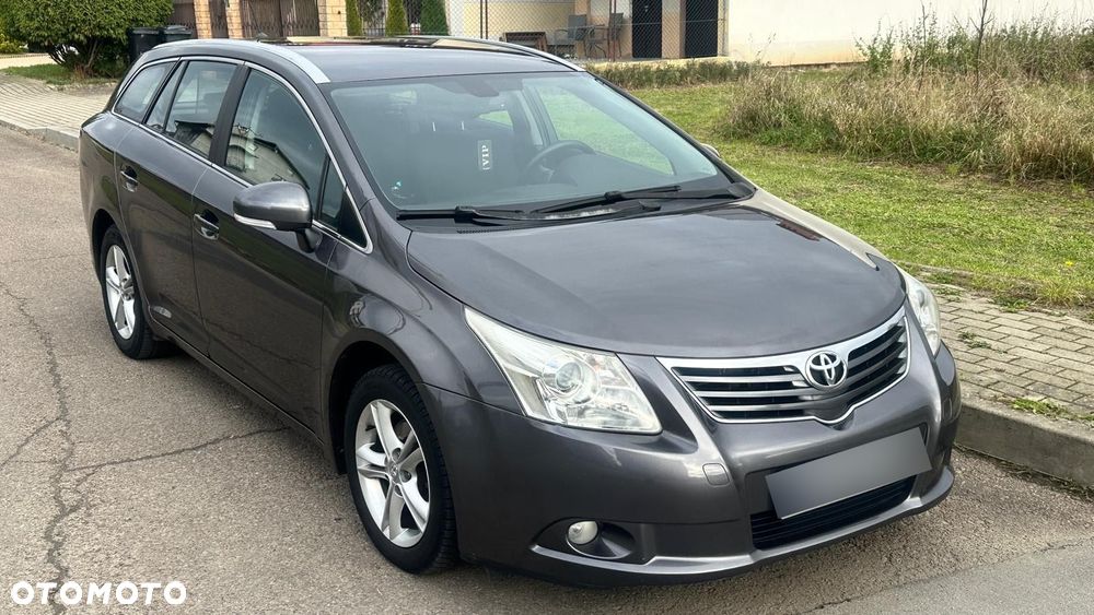 Toyota Avensis 2.0 D-4D 2010 - 3