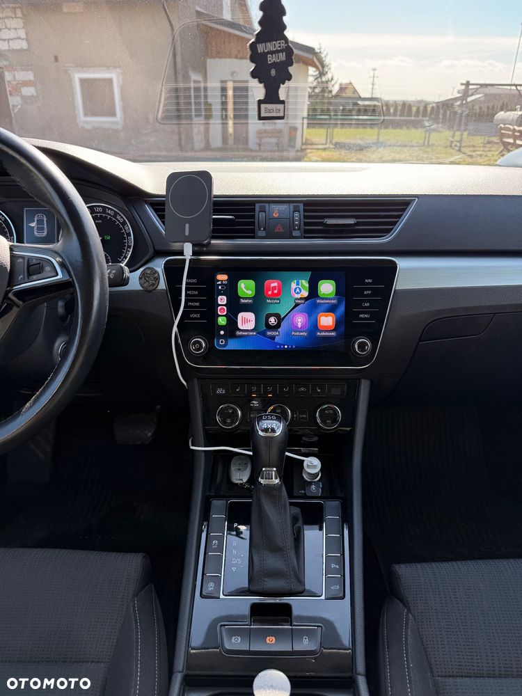 Skoda Superb 2.0 TDI 4x4 L&K DSG - 7