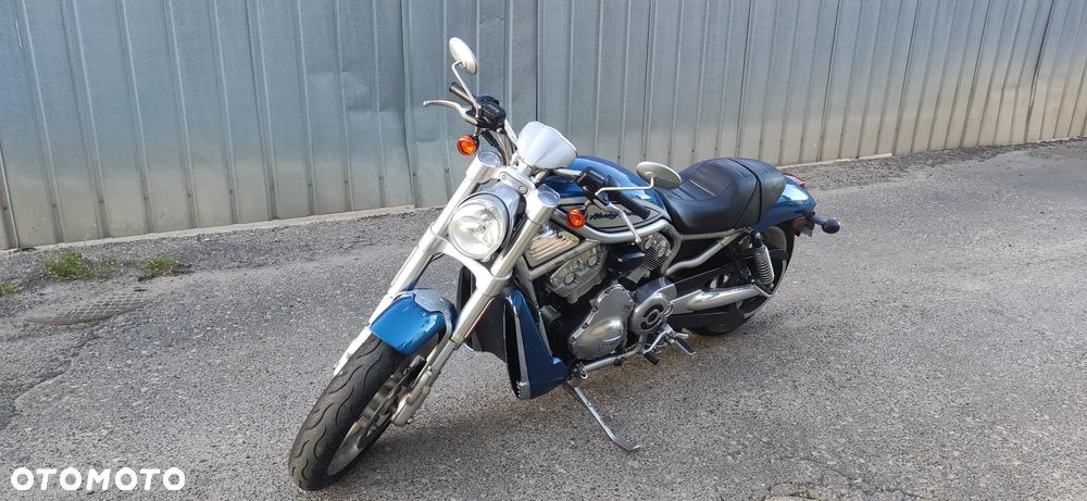 Harley-Davidson V-Rod Street Rod - 16