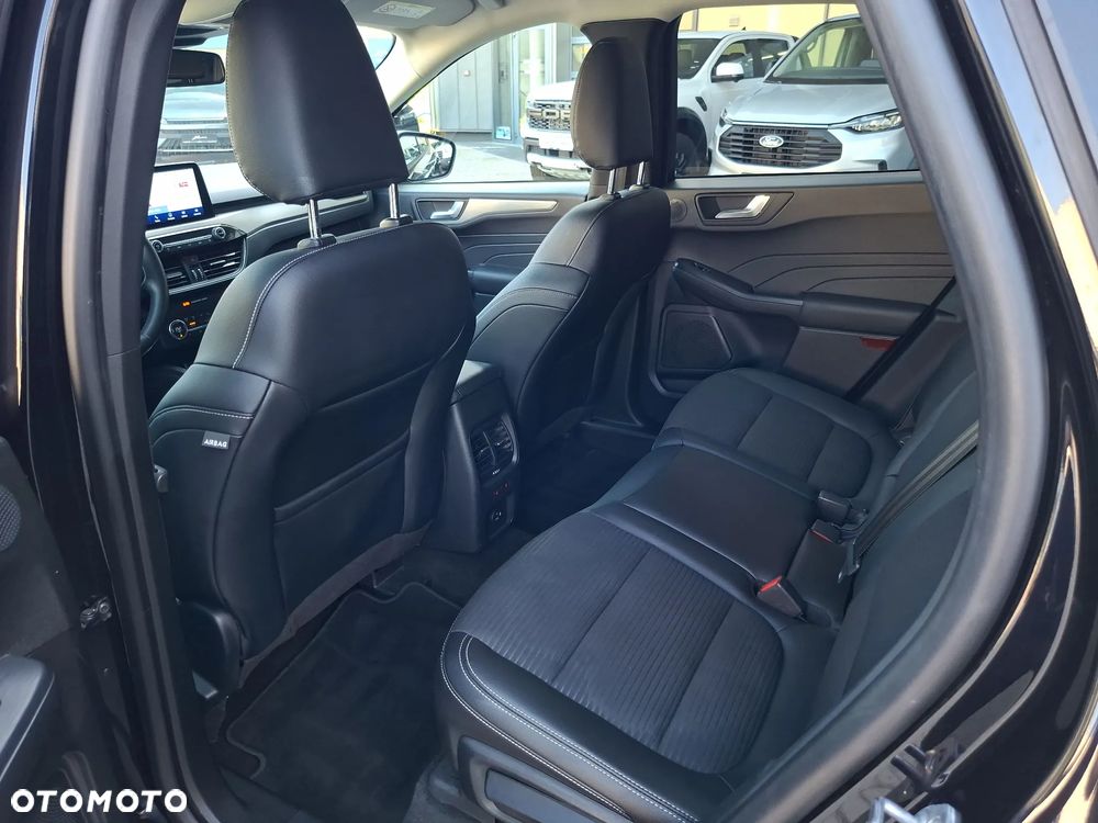 Ford Kuga 2.5 FHEV FWD Titanium X - 31