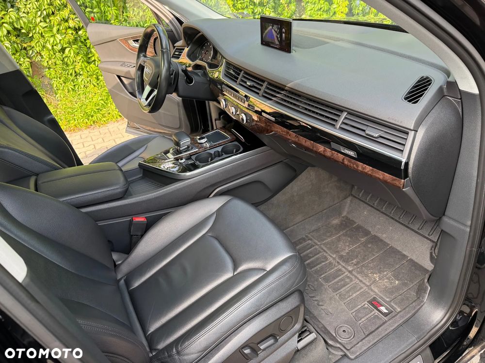 Audi Q7 - 13