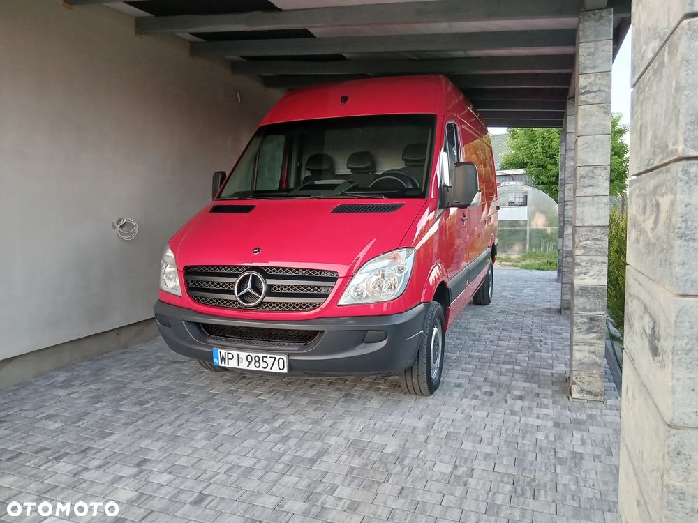 Mercedes-Benz Sprinter - 29