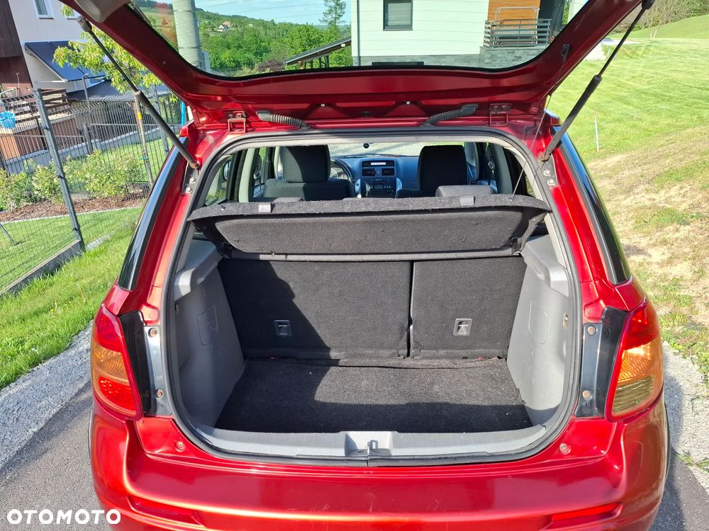 Suzuki SX4 - 7