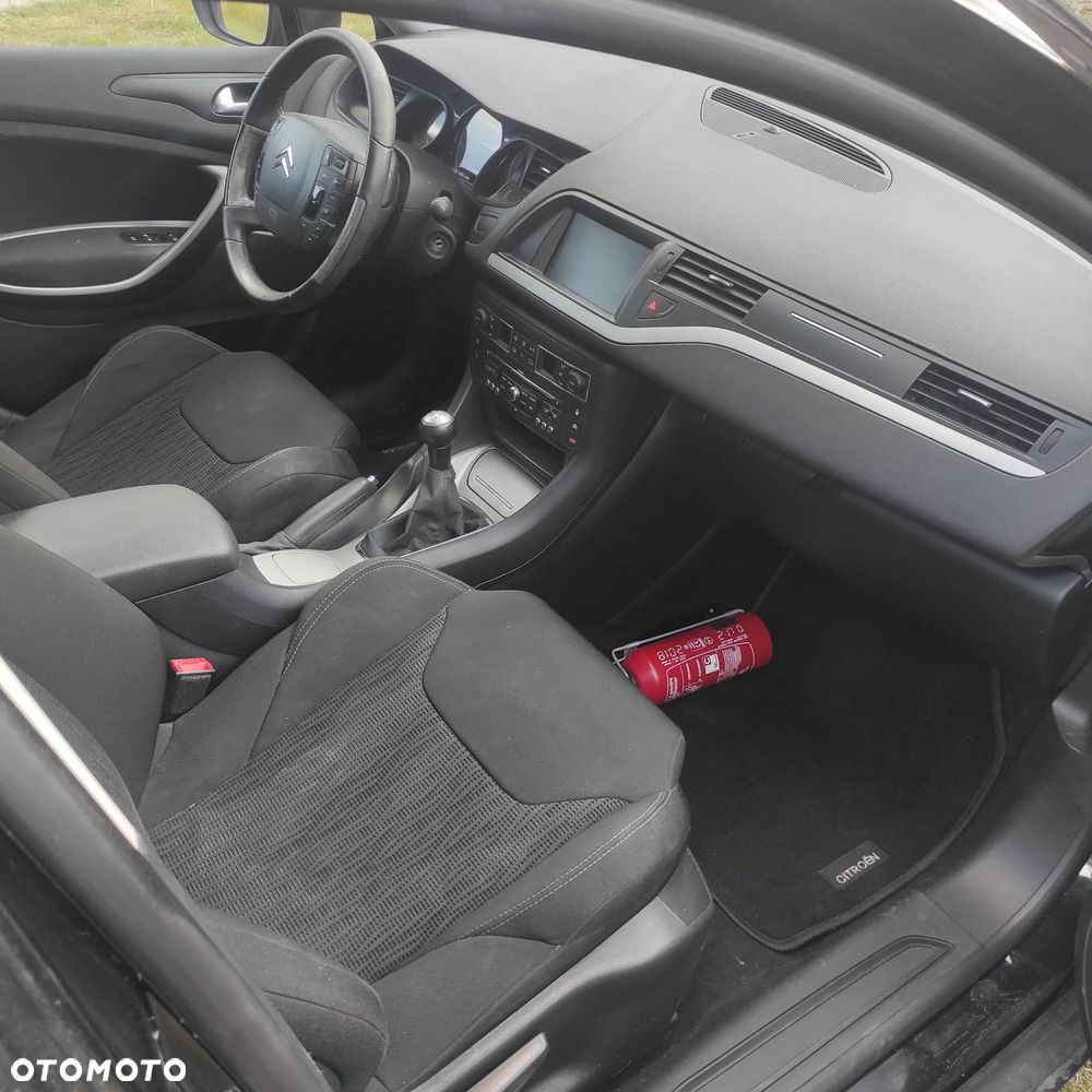 Citroën C5 Tourer HDi 110 FAP Tendance - 2
