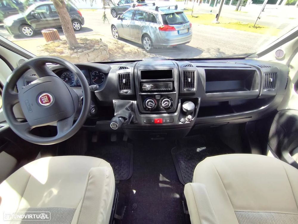 Roller Team Auto-Roller T-Line Magnifico Garage - 8