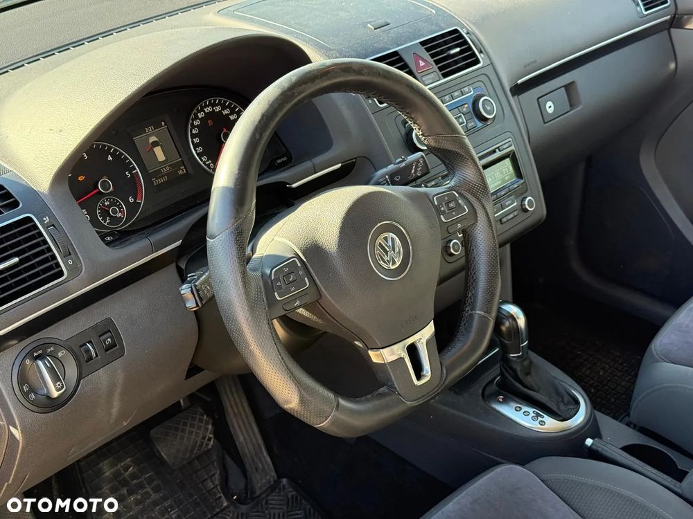 Volkswagen Touran 2.0 TDI DPF Highline Perfectline - 16