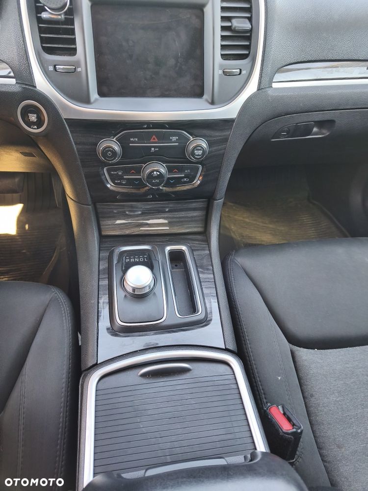 Chrysler 300C - 7