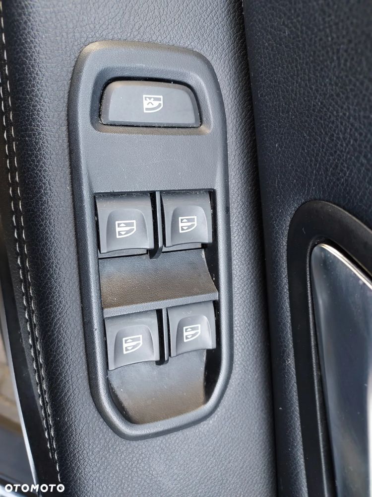 Dacia Duster 1.0 TCe Prestige - 12