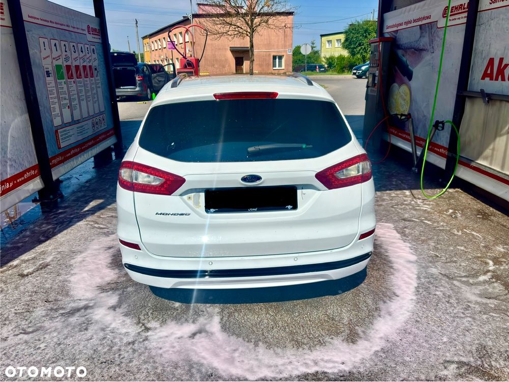 Ford Mondeo 2.0 TDCi Titanium PowerShift - 8