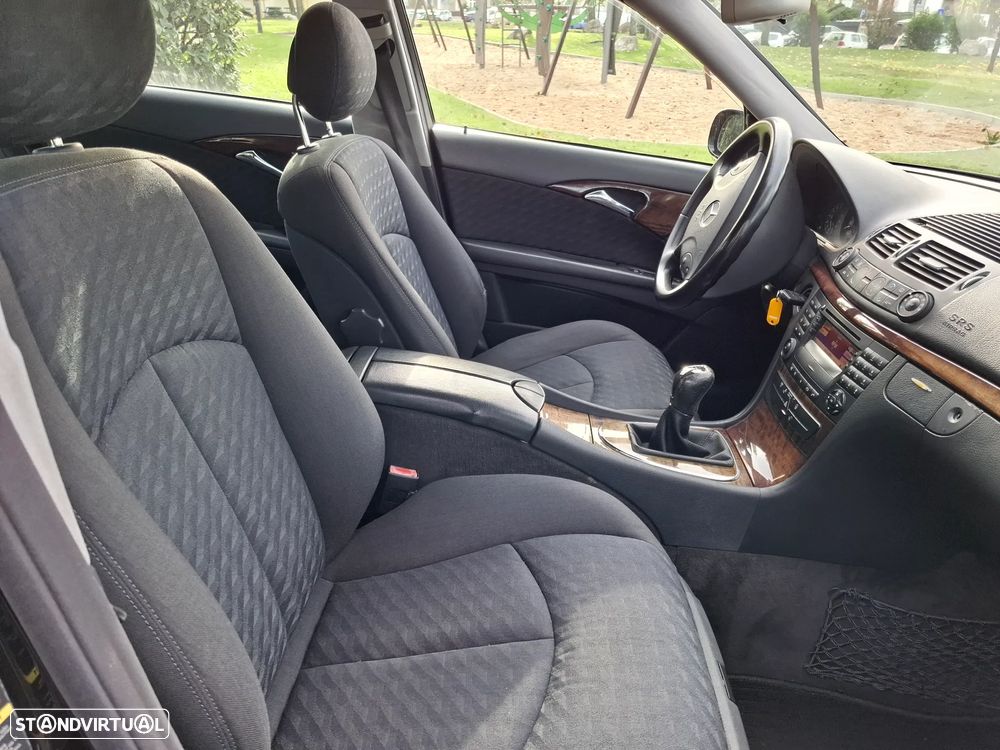 Mercedes-Benz E 220 CDI Elegance DPF - 4