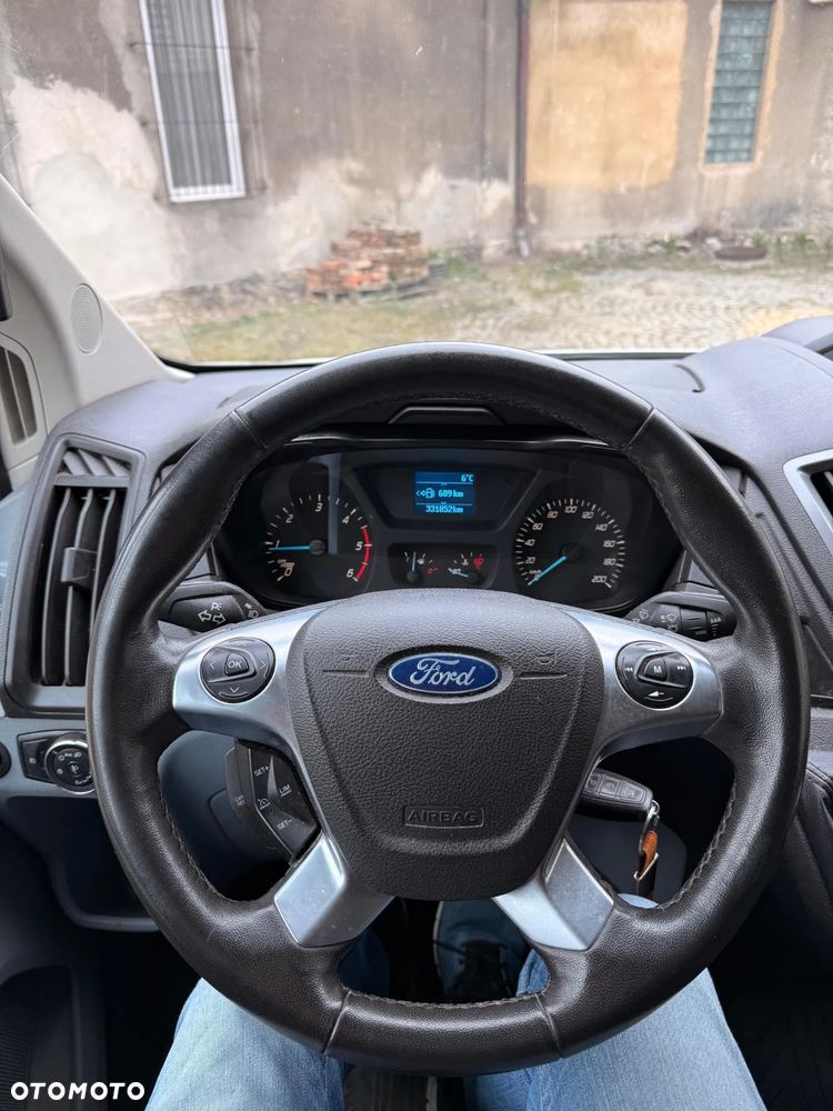 Ford Transit - 11