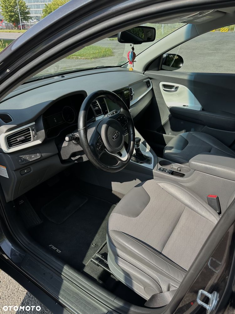 Kia Niro 1.6 GDI Hybrid L - 20