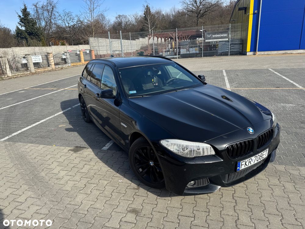 BMW Seria 5 530d xDrive - 4