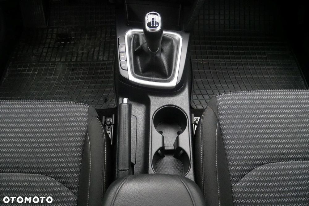 Kia Ceed 1.5 T-GDI M - 11
