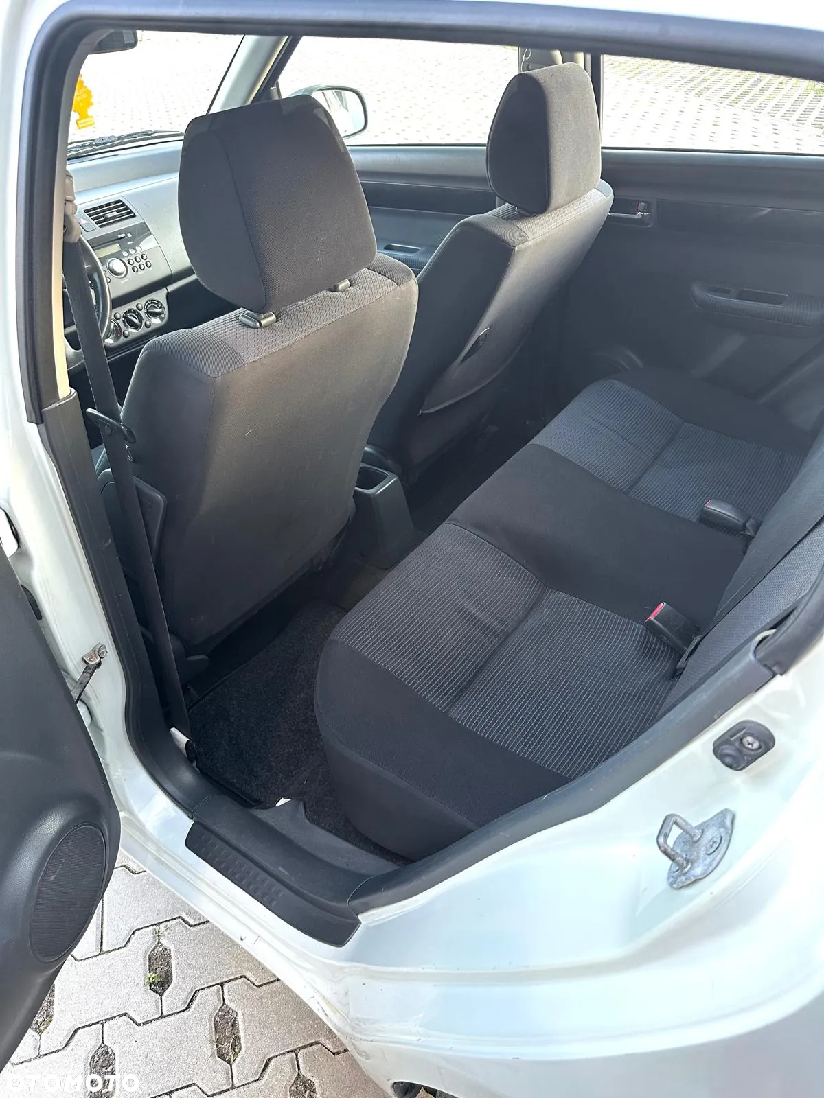 Suzuki Swift 1.3 Comfort+ - 10