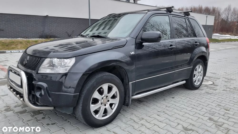 Suzuki Grand Vitara 2.7 V6 - 1