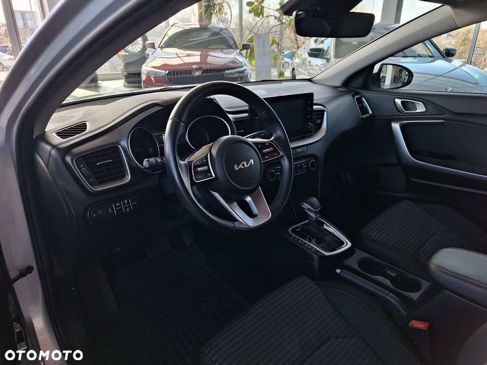 Kia Ceed 1.5 T-GDI M DCT - 17