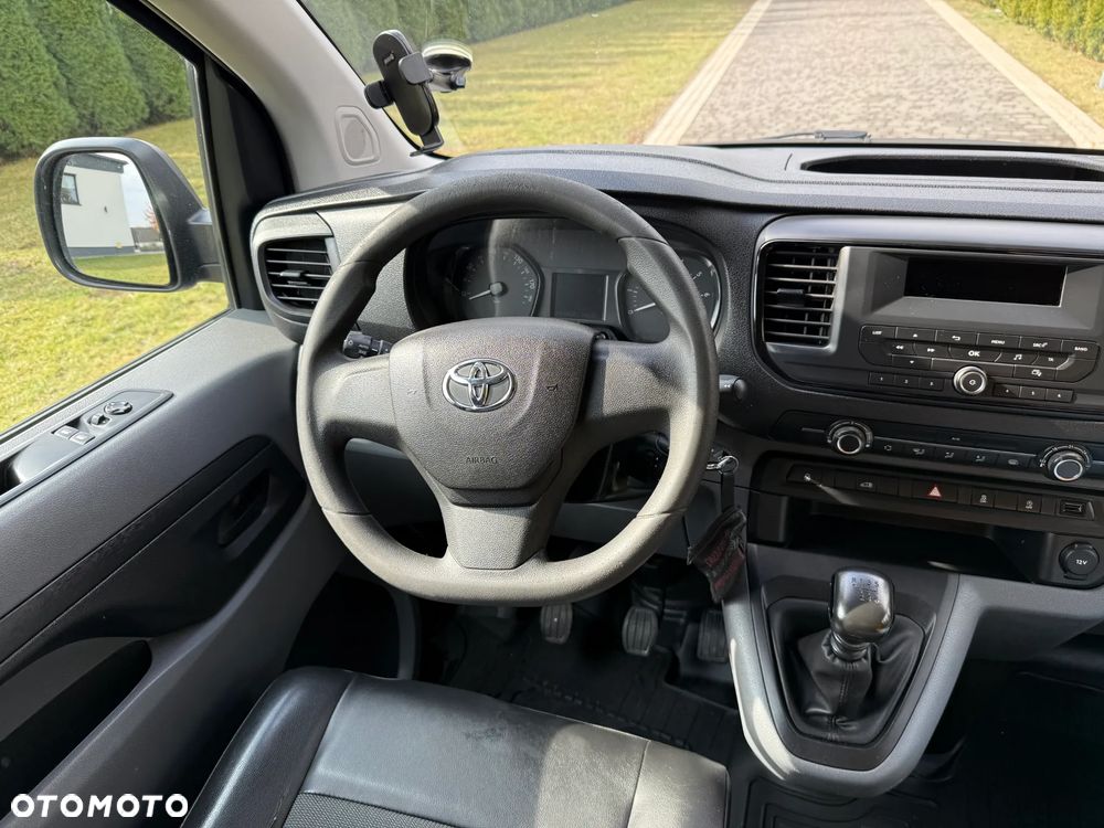 Toyota PRO ACE SALON POLSKA - 11