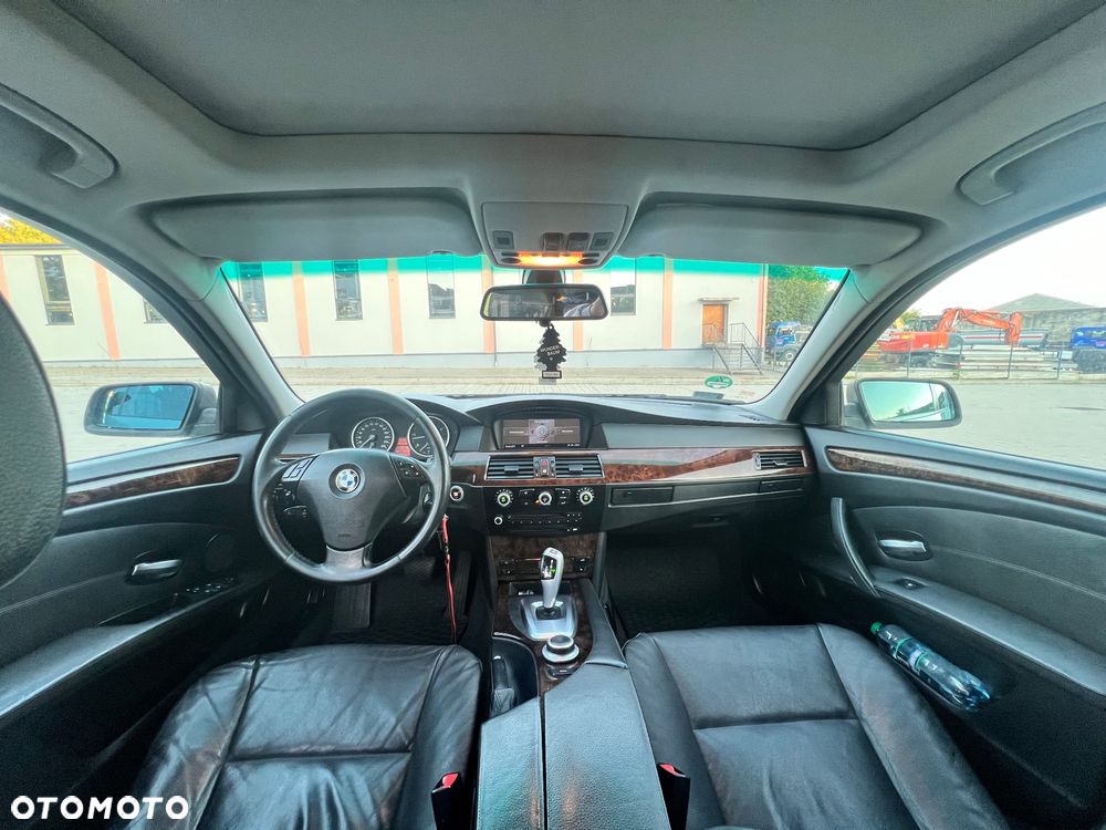 BMW Seria 5 535d Edition Exclusive - 12
