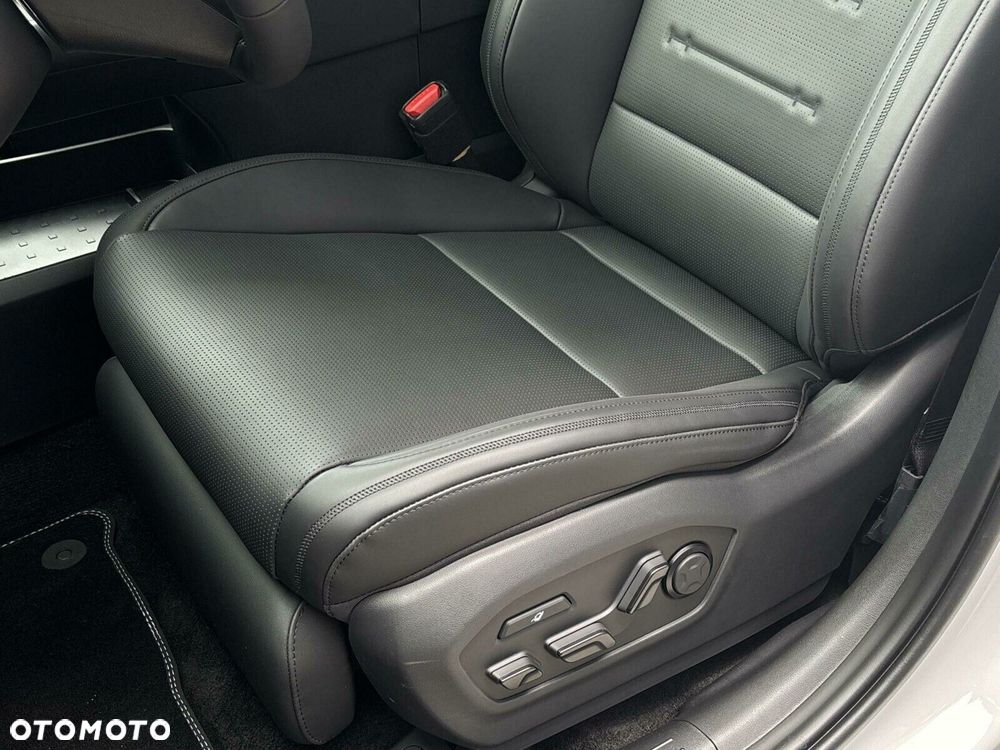 Hyundai Santa Fe - 13