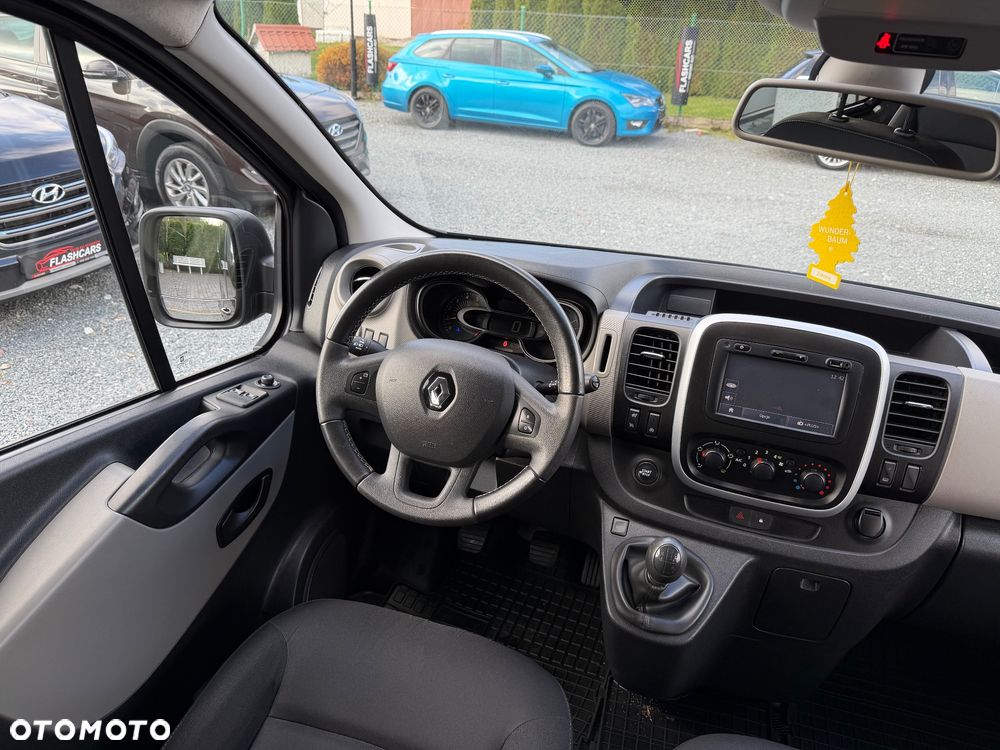 Renault Trafic - 17