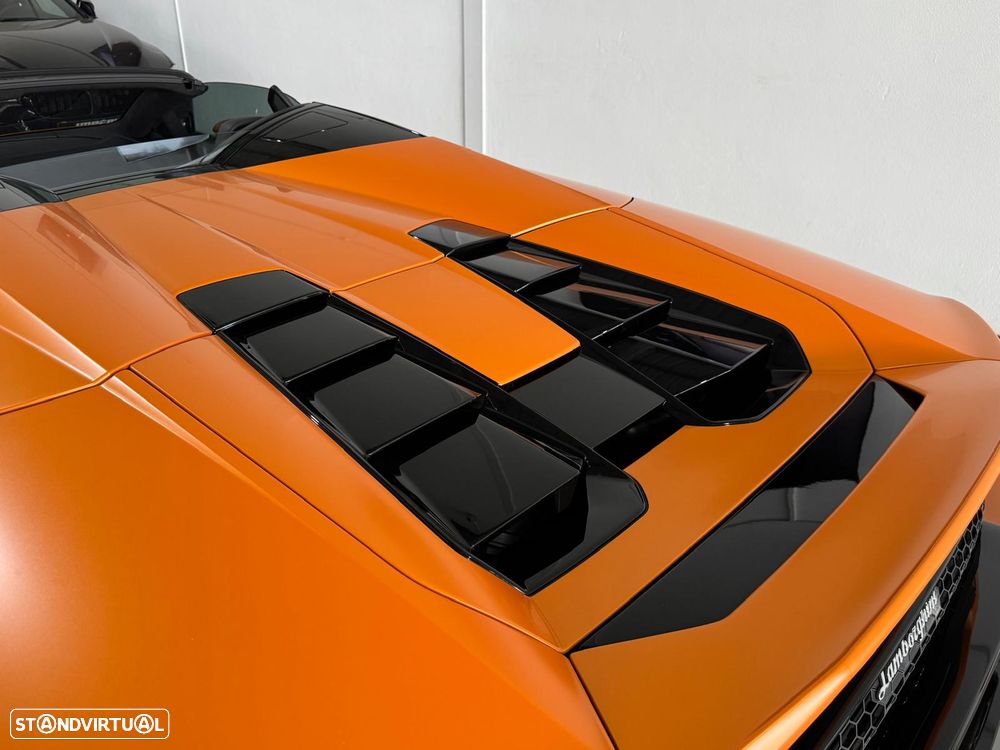 Lamborghini Huracán Spyder EVO - 15