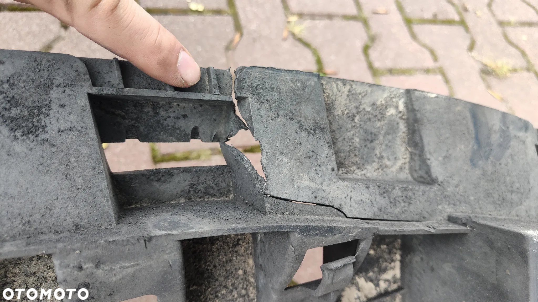 Płyta, osłona podłoga pod zderzak RENAULT Scenic III 622352921R - 4