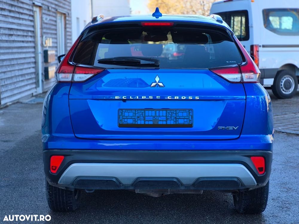 Mitsubishi Eclipse-Cross 4WD Plus - 5