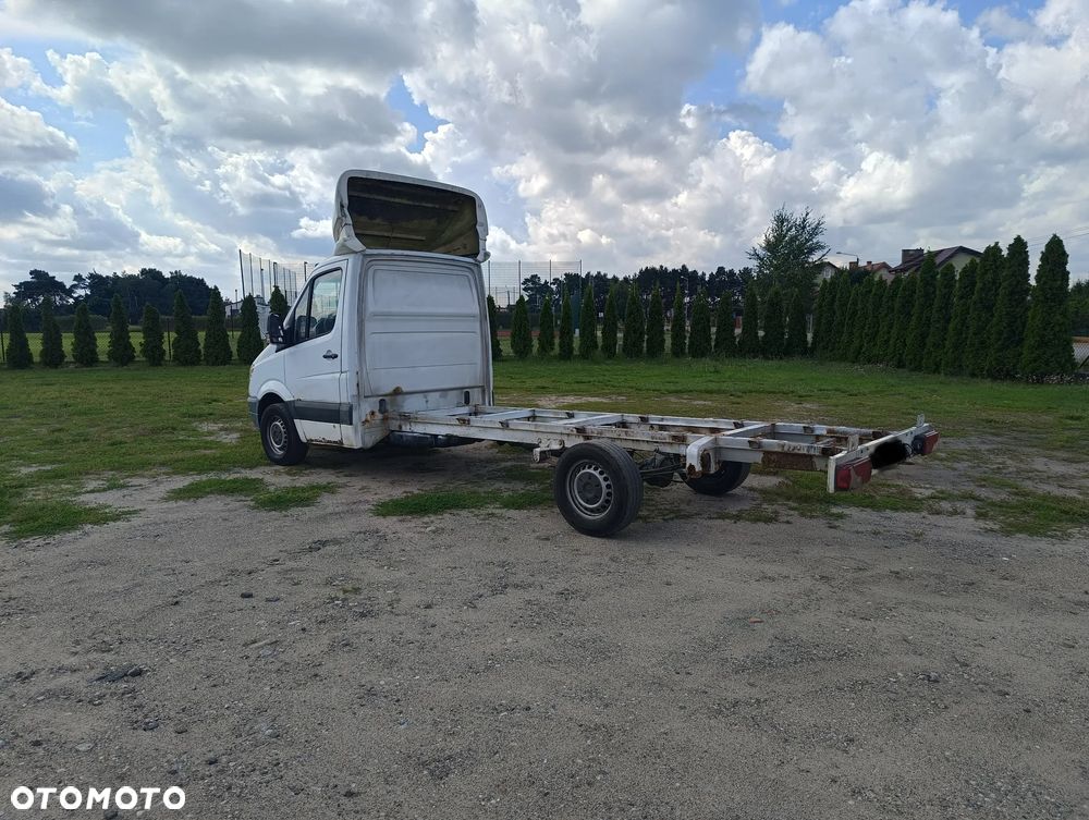 Mercedes-Benz Sprinter - 4