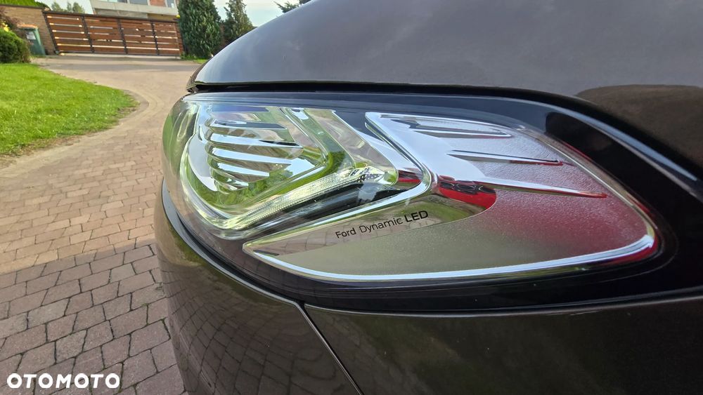 Ford Mondeo Vignale 2.0 EcoBoost - 28