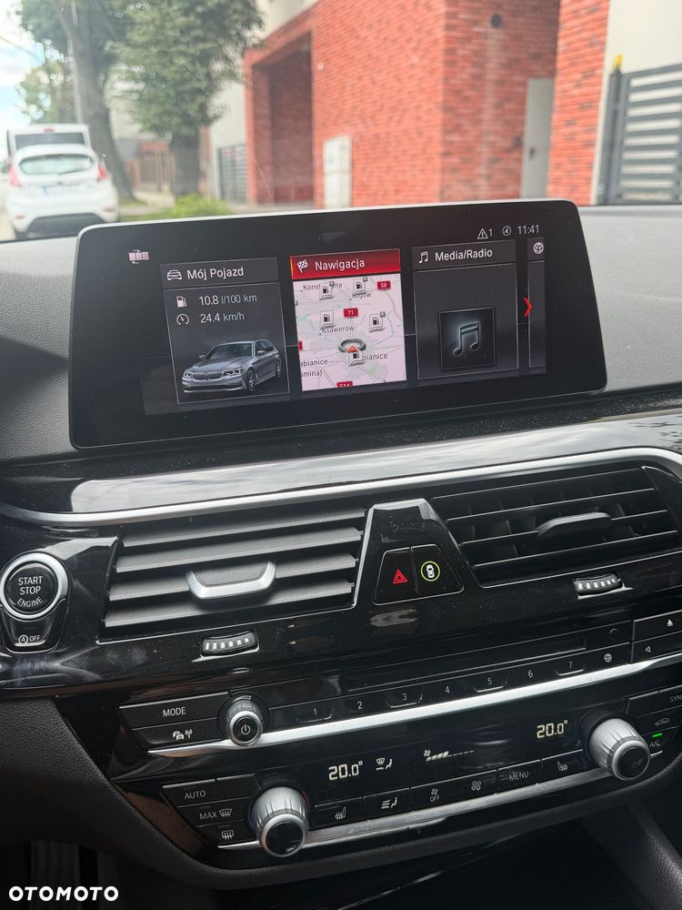 BMW Seria 5 525d Luxury Line - 7