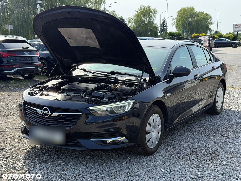 Opel Insignia 1.5 T Enjoy S&S - 12