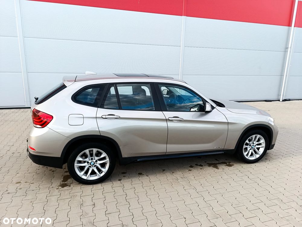 BMW X1 sDrive18d Sport Line - 15