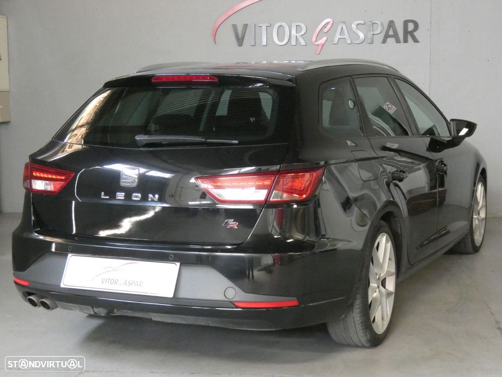 SEAT Leon ST 2.0 TDI FR DSG - 37