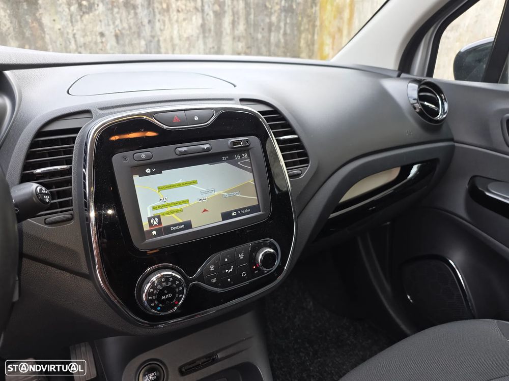 Renault Captur 0.9 TCE Exclusive - 15