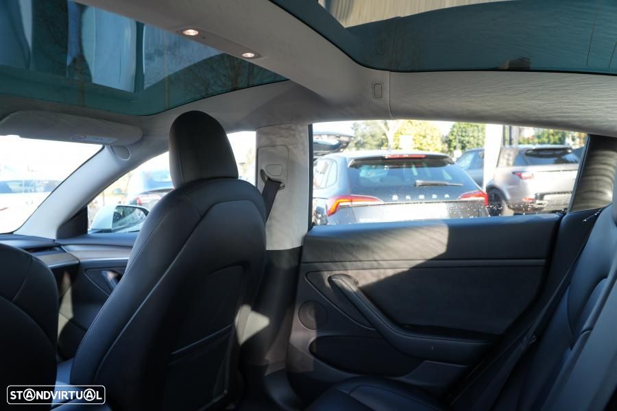 Tesla Model 3 Long Range Tração Traseira - 6