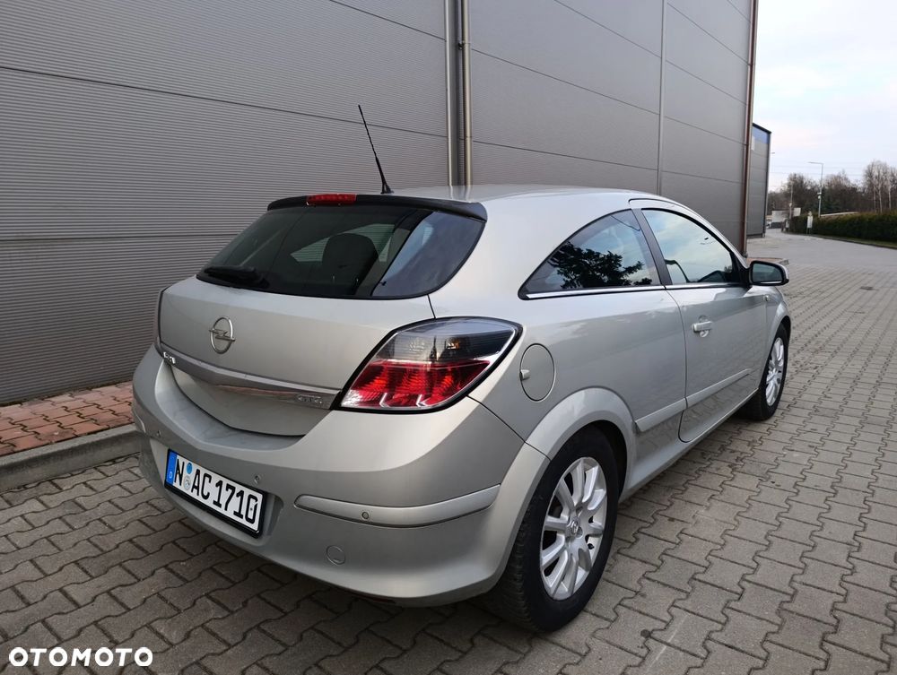 Opel Astra 1.6 Sport - 19