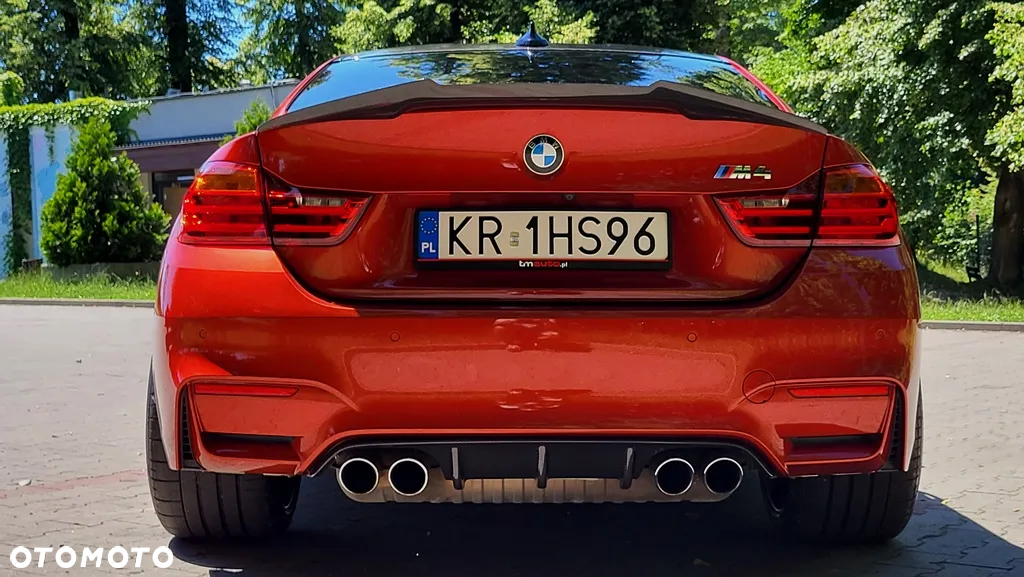 BMW M4 Standard - 3