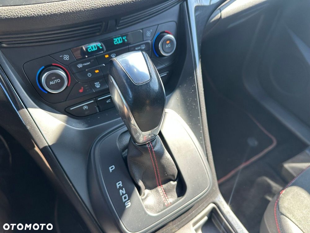 Ford Kuga 2.0 TDCi AWD ST-Line - 19