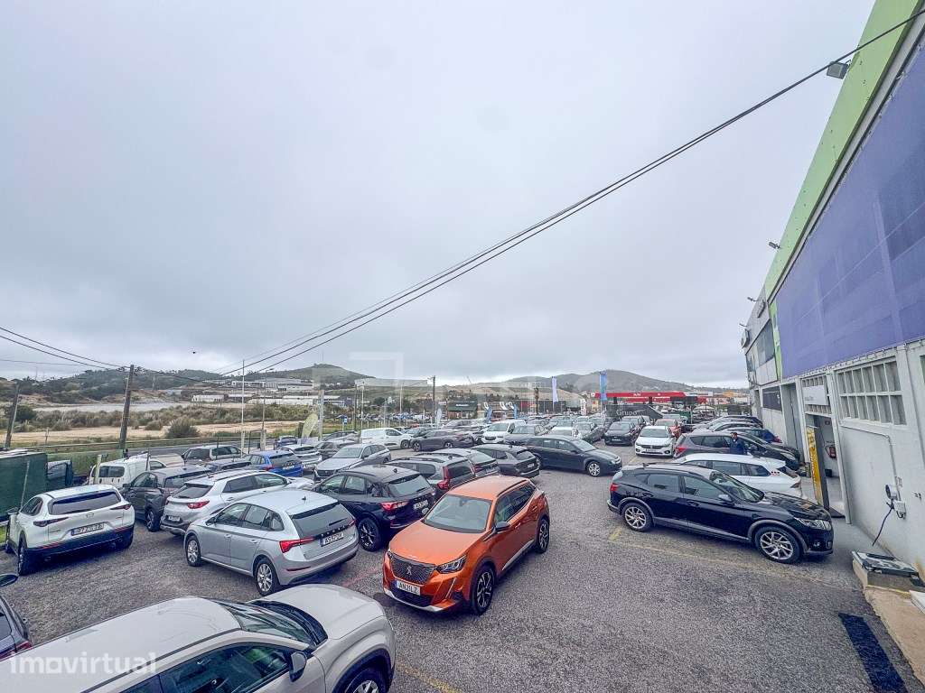 Armazém na Malveira e São Miguel de Alcainça, Mafra - Grande imagem: 3/11