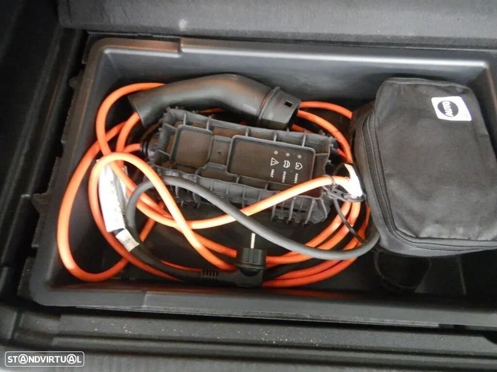 Peugeot 3008 1.6 Hybrid4 Allure Pack e-EAT8 - 11