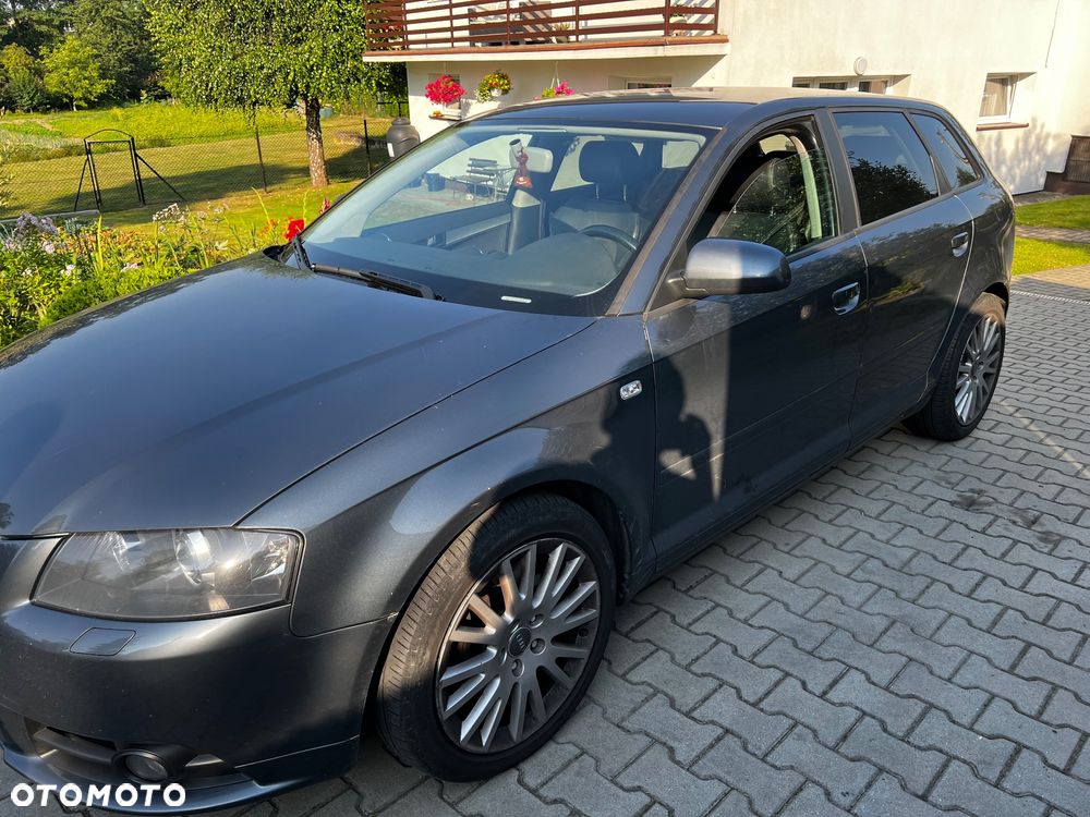Audi A3 Sportback 3.2 quattro (DSG) S tronic Ambition - 2