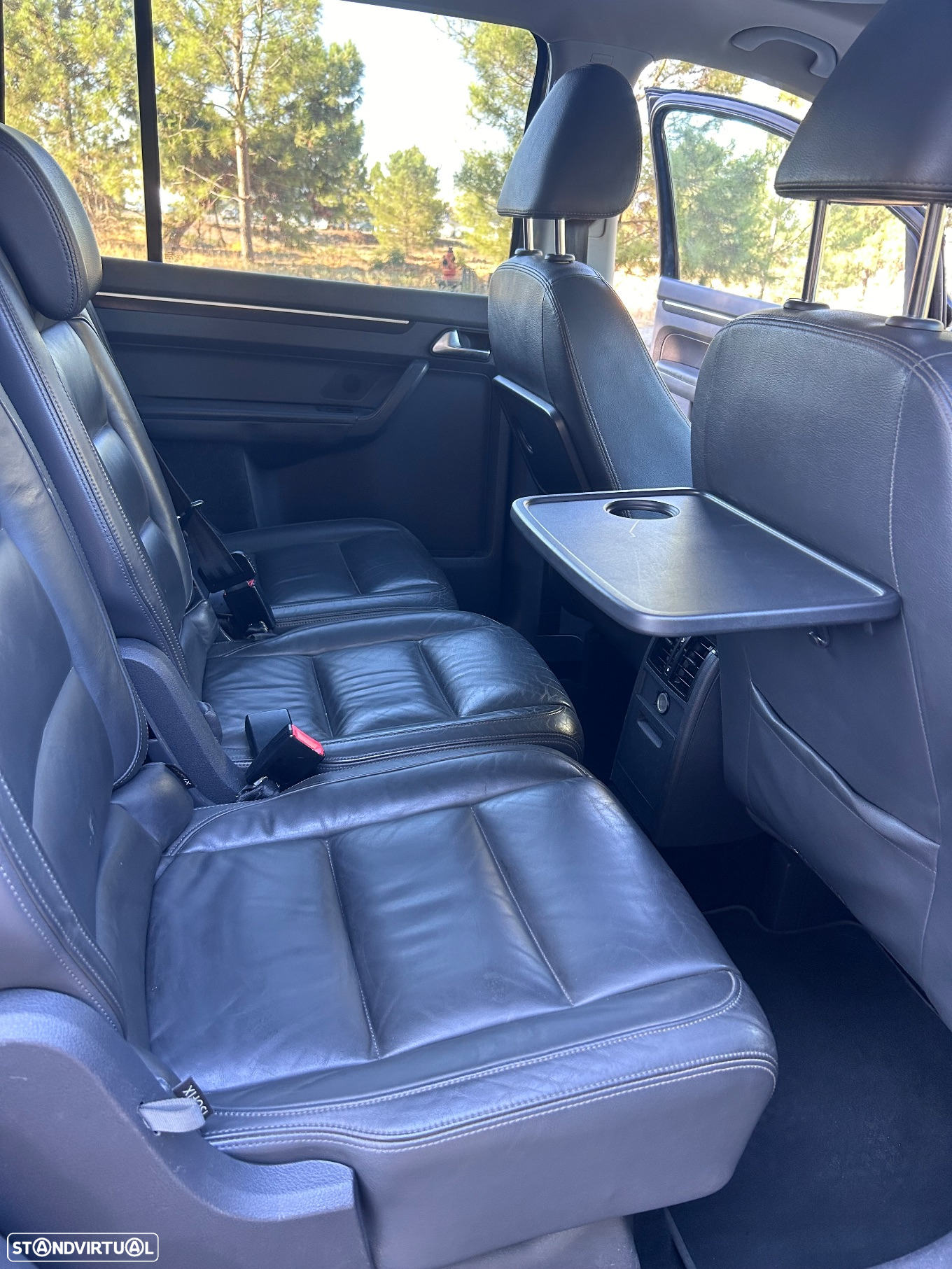 VW Touran 1.6 TDI Blue.Highline 7L - 8