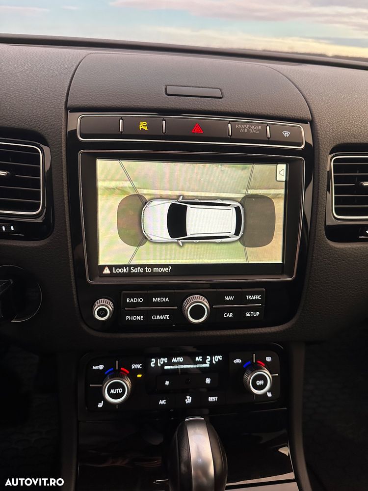 Volkswagen Touareg V6 TDI BMT Supreme Plus - 11