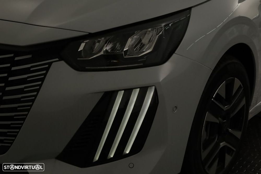 Peugeot 208 1.2 Hybrid Allure e-DCS6 - 6