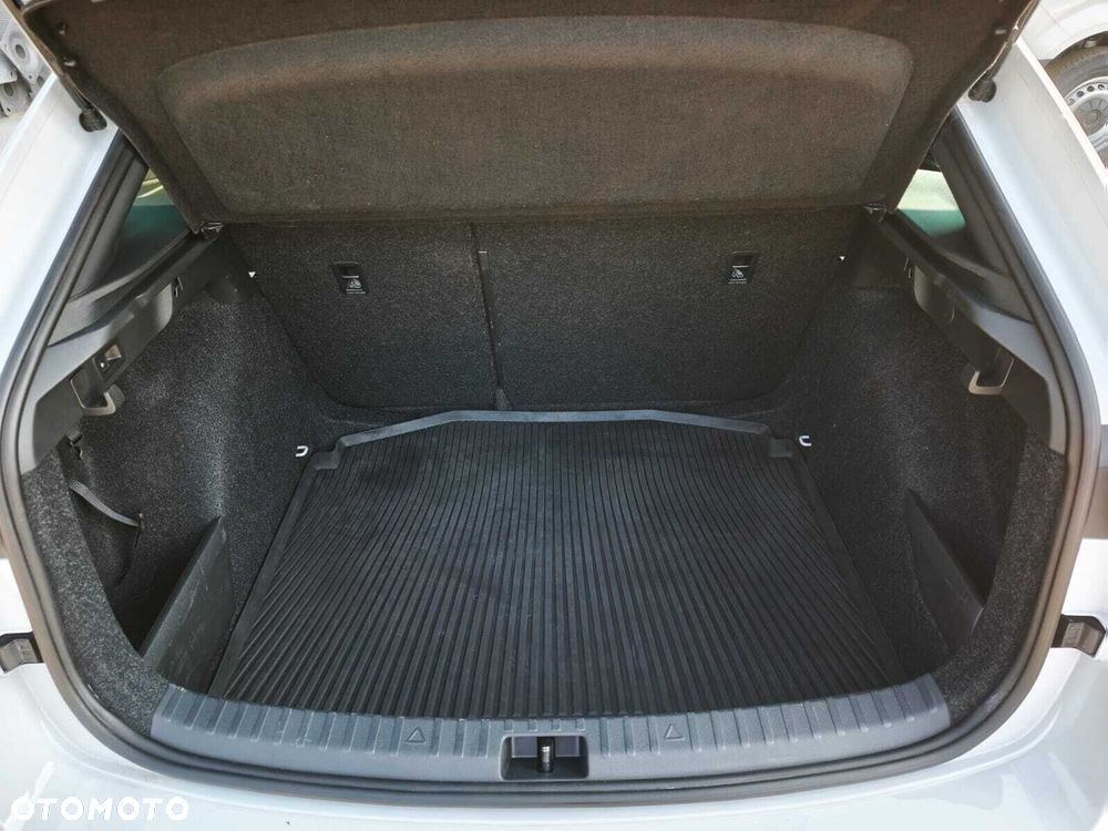 Skoda Scala 1.0 TSI Monte Carlo DSG - 11