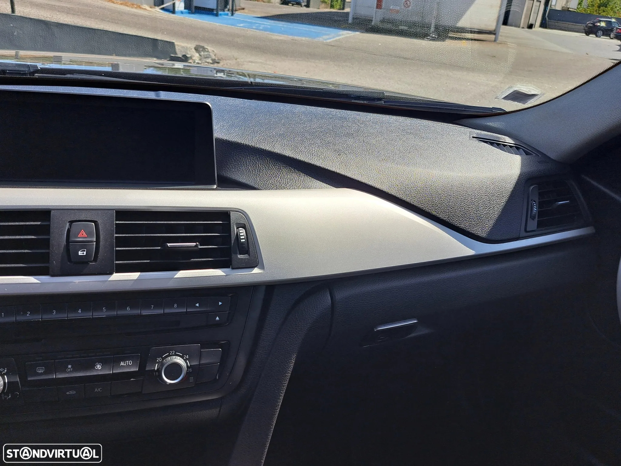 BMW 316 d Touring - 17
