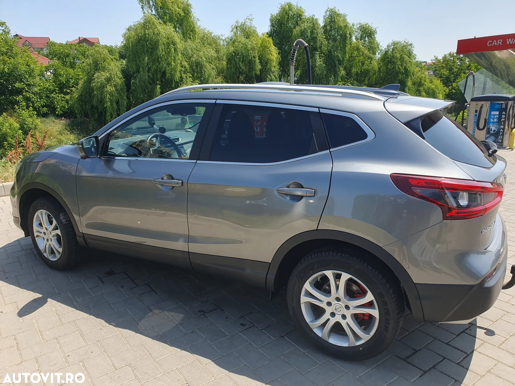 Nissan Qashqai 1.6 DCI Start/Stop N-Connecta - 19
