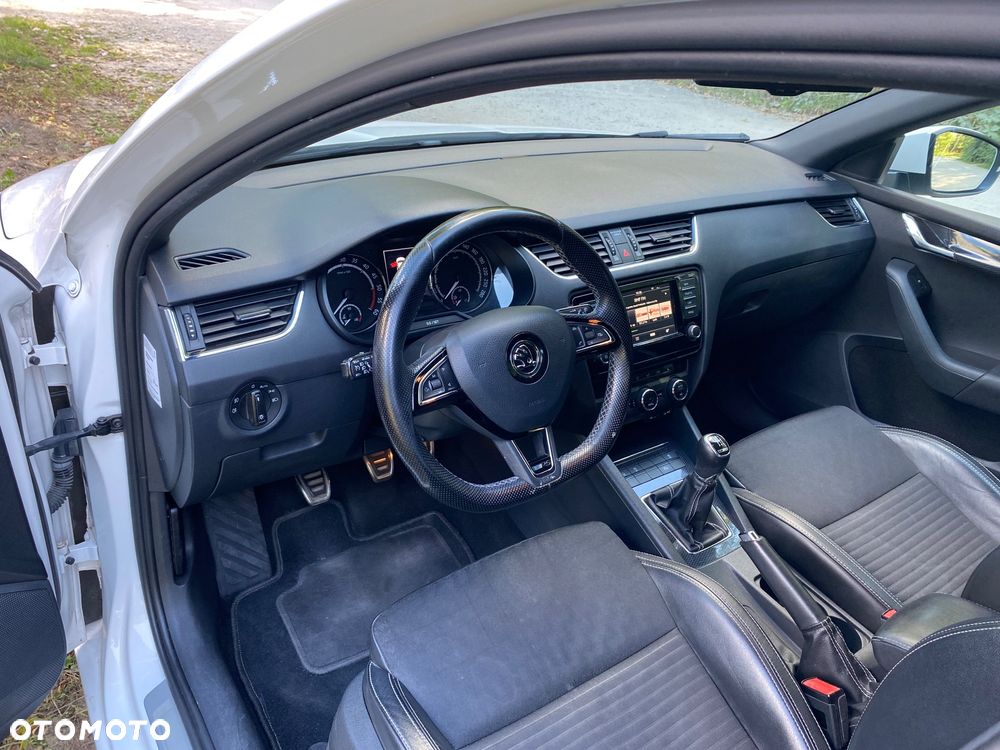 Skoda Octavia 2.0 TDI RS - 6