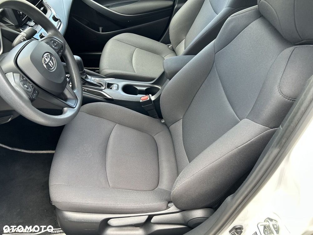 Toyota Corolla - 16